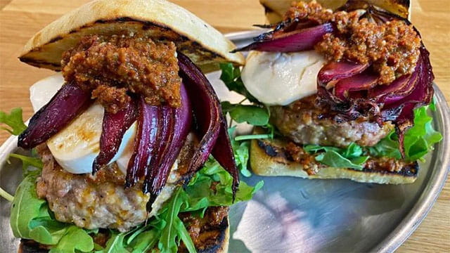 Zesty Sun-dried Tomato Pesto Burger