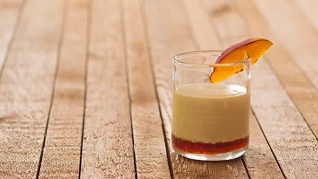 Peach And Vanilla Brûlée Cocktail