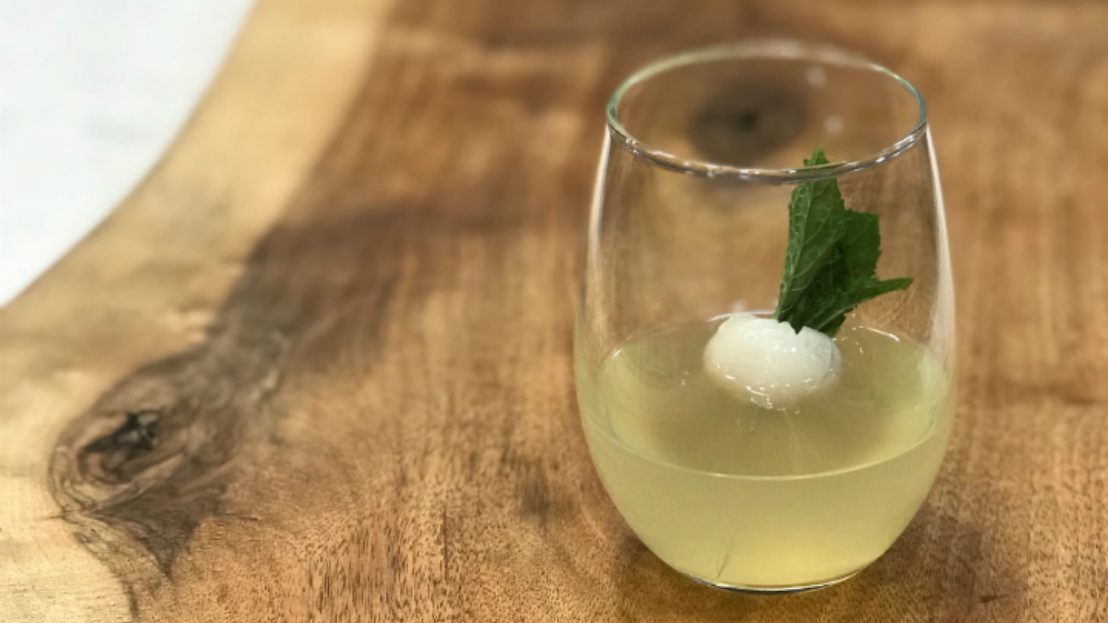 Cold Brew Coconut and Lychee Green Tea