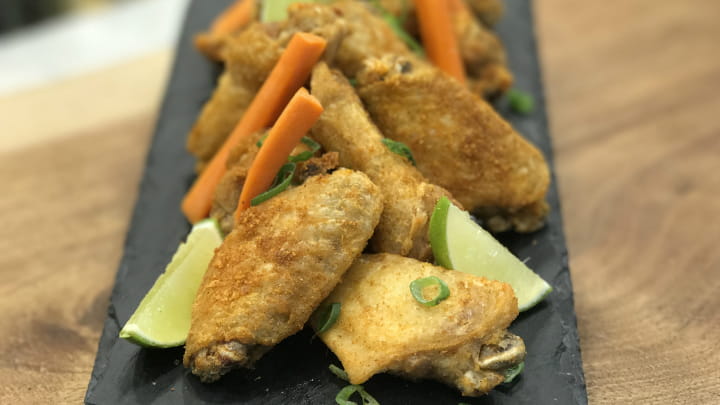 Sriracha Chicken Wings