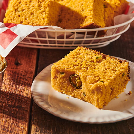 nashville corn bread with jalapeno peppers