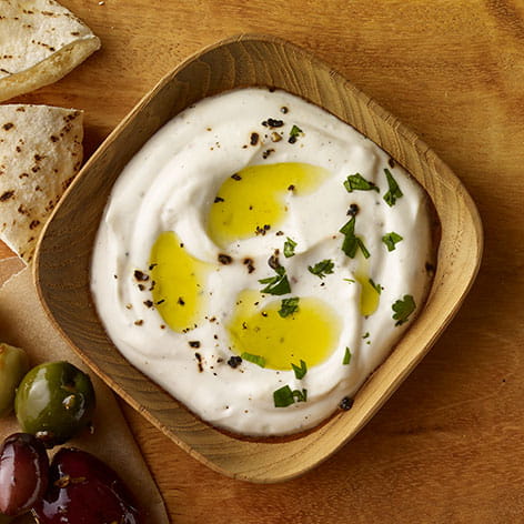 Garlic Pepper Labneh