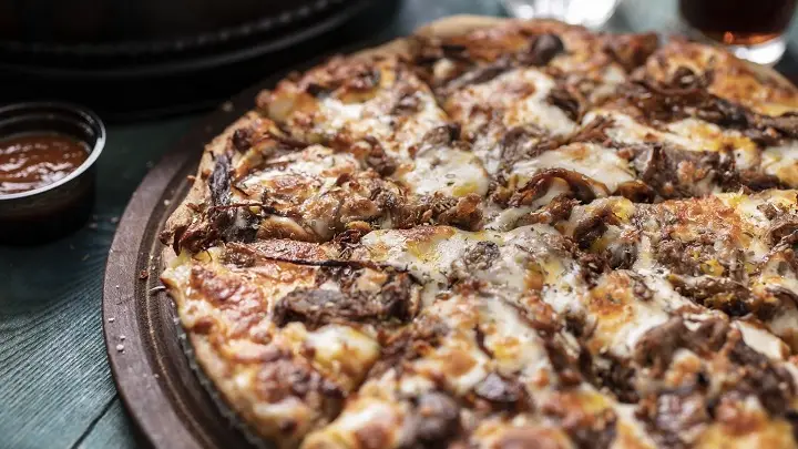 italian beef pizza