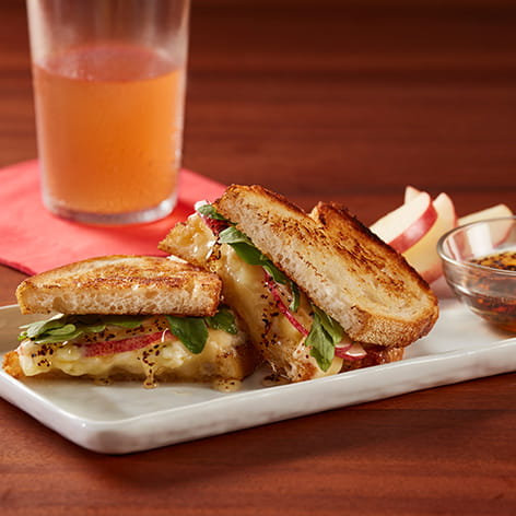 Chipotle Apple Grilled Cheese