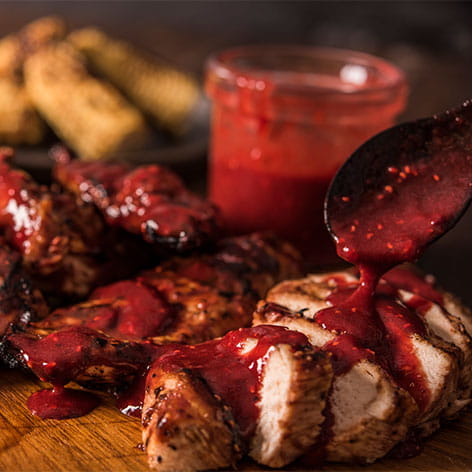 Grilled-Boneless-Breats-with-Raspberry-Balsamic-Glaze