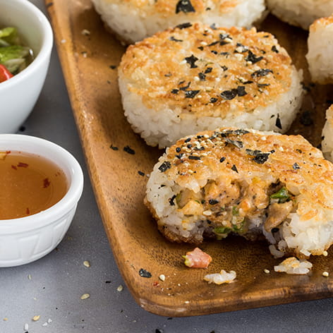 Sesame 7 Spice Chicken Onigiri