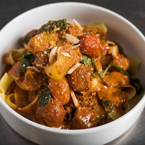 Smoked Paprika Chicken Saute with Spinach Tomatoes and Almonds