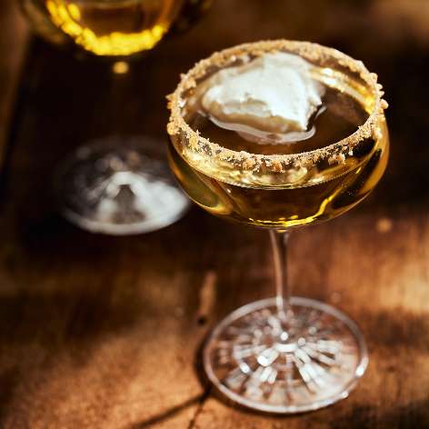 cinnamon_cereal_milk_punch_cocktail