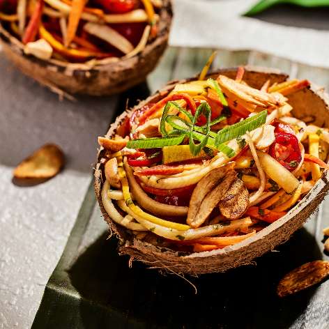 rainbow_carrot_and_green_mango_salad