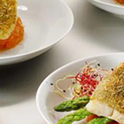 Dos20de20cabillaud20en20croute20d20herbes20de20provence20et20concassee20de20tomate